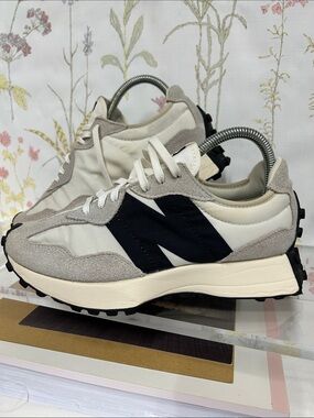 New Balance Women’s 327 Cream & Black Retro Runner Sneaker